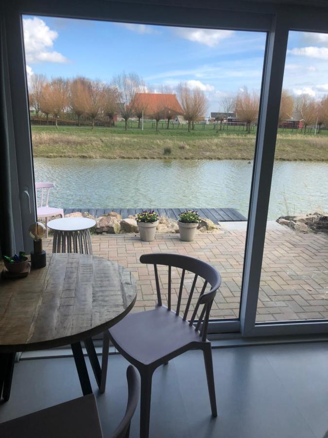B&B Snurk Stiens, Fijn Verblijf Aan Open Vaarwater Esterno foto